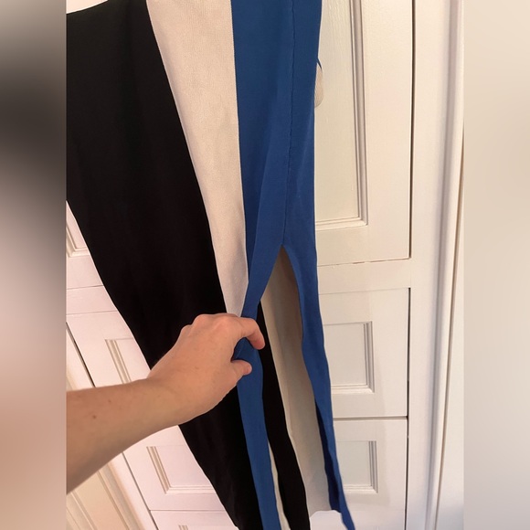 $480 Solace London Striped Anais Skirt Colorblock Rib Size 6 - Picture 4 of 8